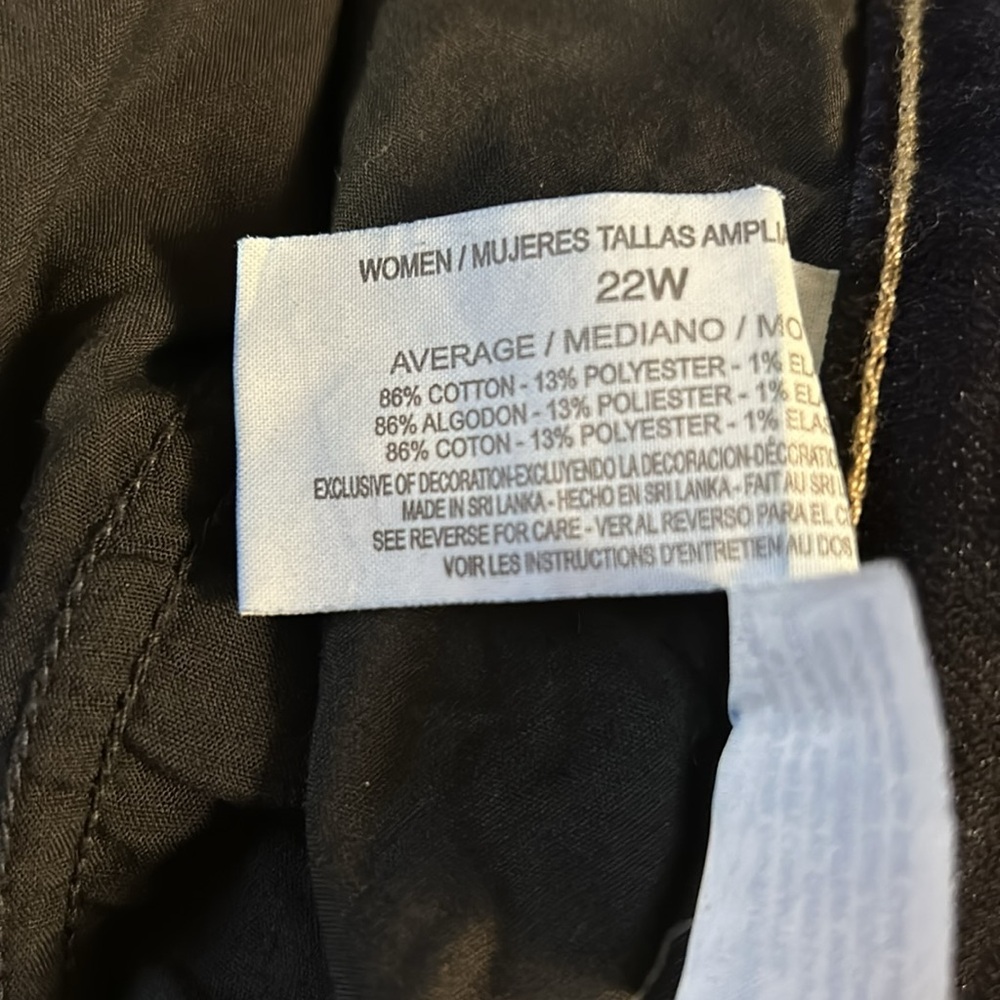 Gloria Vanderbilt Dark Blue Stretch Amanda Jeans - Picture 4 of 6